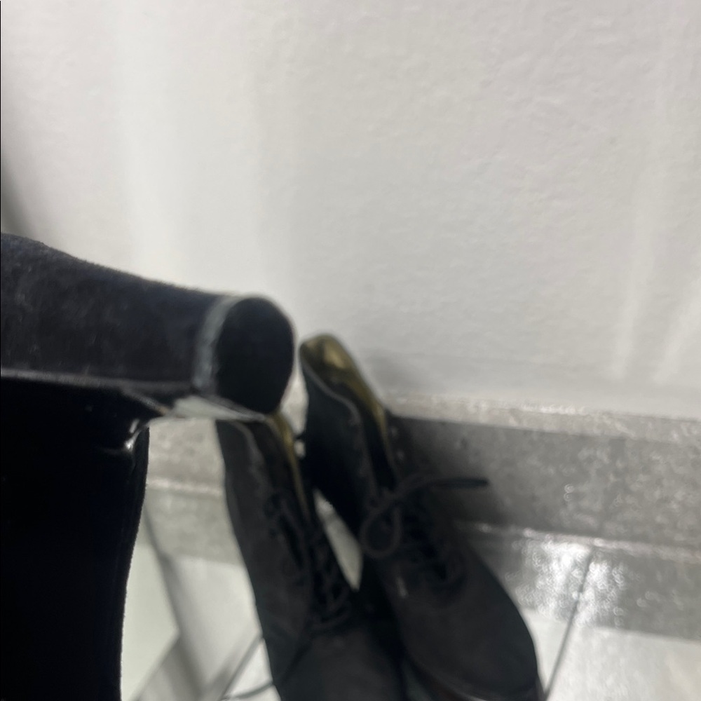 Vintage 90sBlack Suede Oxford Lace-Up Heels Roberto Vianni for Neiman Marcus 8.5 - Picture 7 of 16